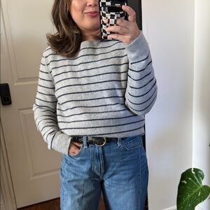 NO BRAND 100% Wool Striped gray Blue Jumper. Size M